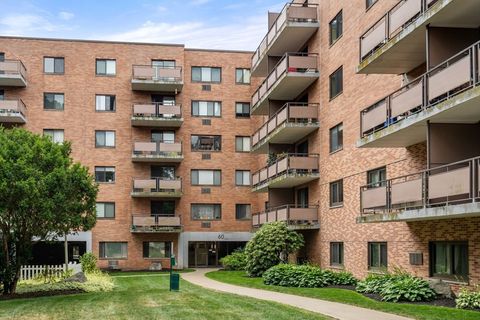 Photo of 60 Pleasant Street #127, Arlington, MA 02476 (MLS # 73401522)