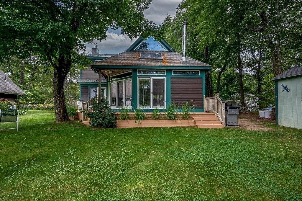 5 Abenaki St, Hubbardston, MA Photo #9