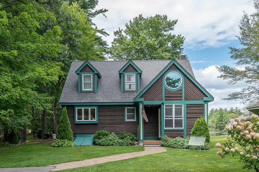 5 Abenaki St, Hubbardston, MA Photo #1