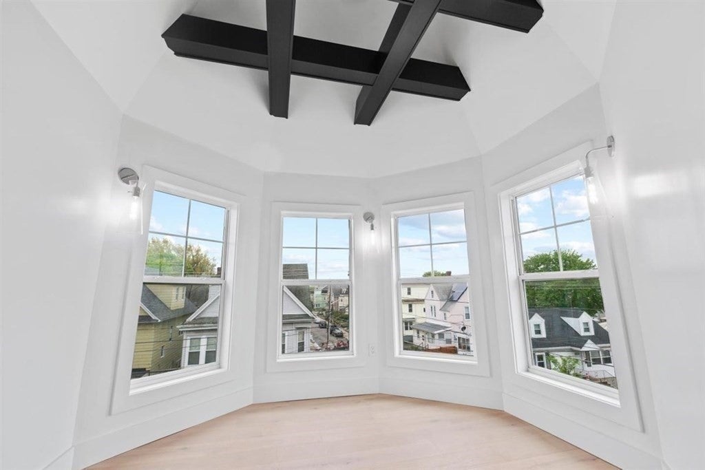 197 Vine St, Everett, MA Photo #7