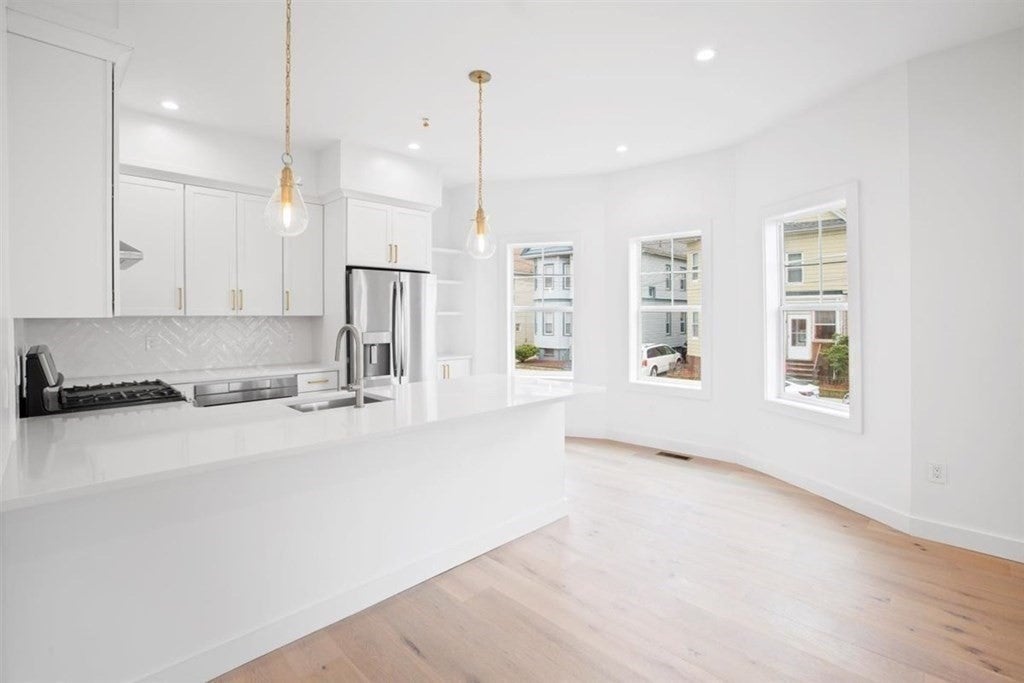 197 Vine St, Everett, MA Photo #3