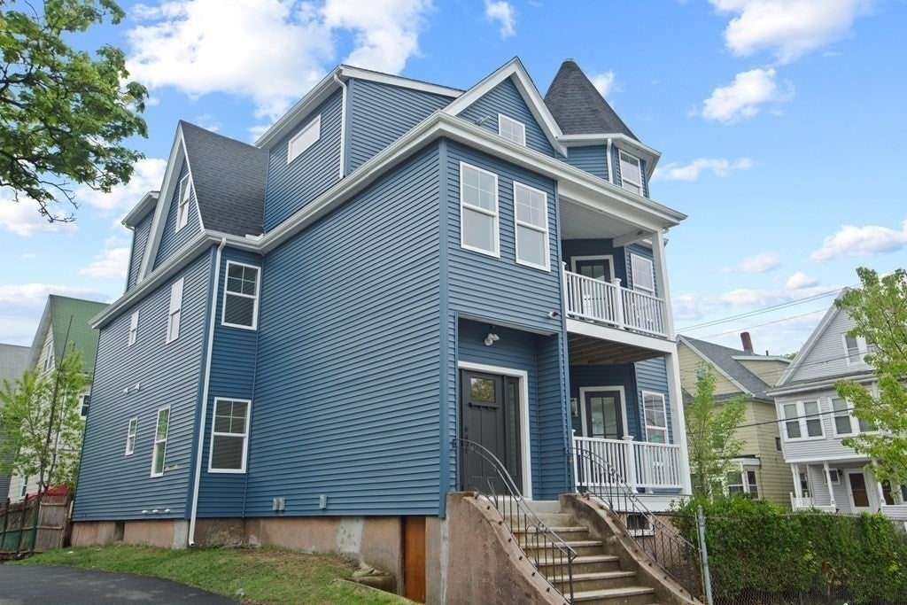 197 Vine St, Everett, MA Photo #2