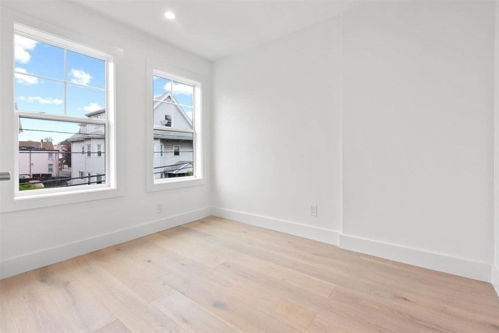 197 Vine St, Everett, MA Photo #6
