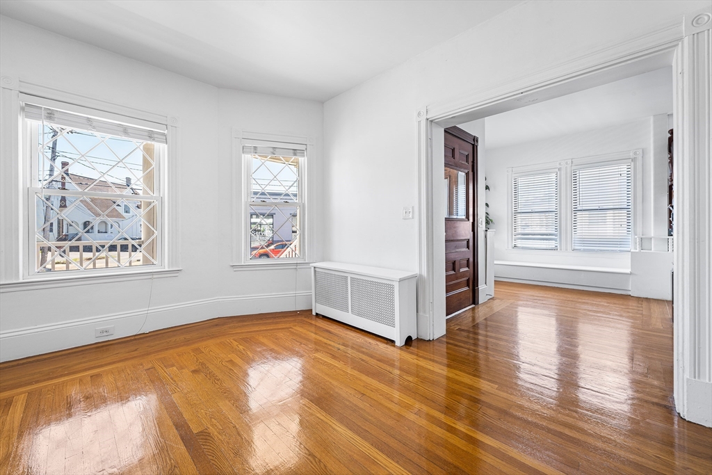 546 Shirley St