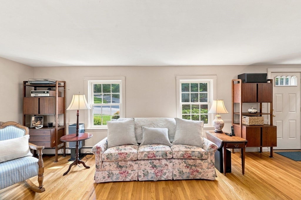 6 Cedarview Rd, Ipswich, MA, 6 Cedarview Rd, Ipswich, MA Photo #7
