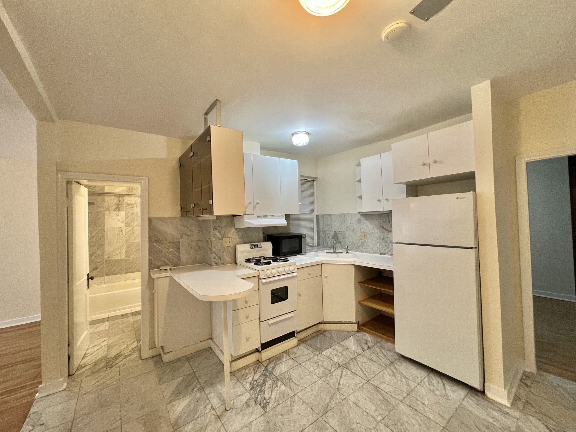 31 Queensberry St #11, Boston, MA Photo #8