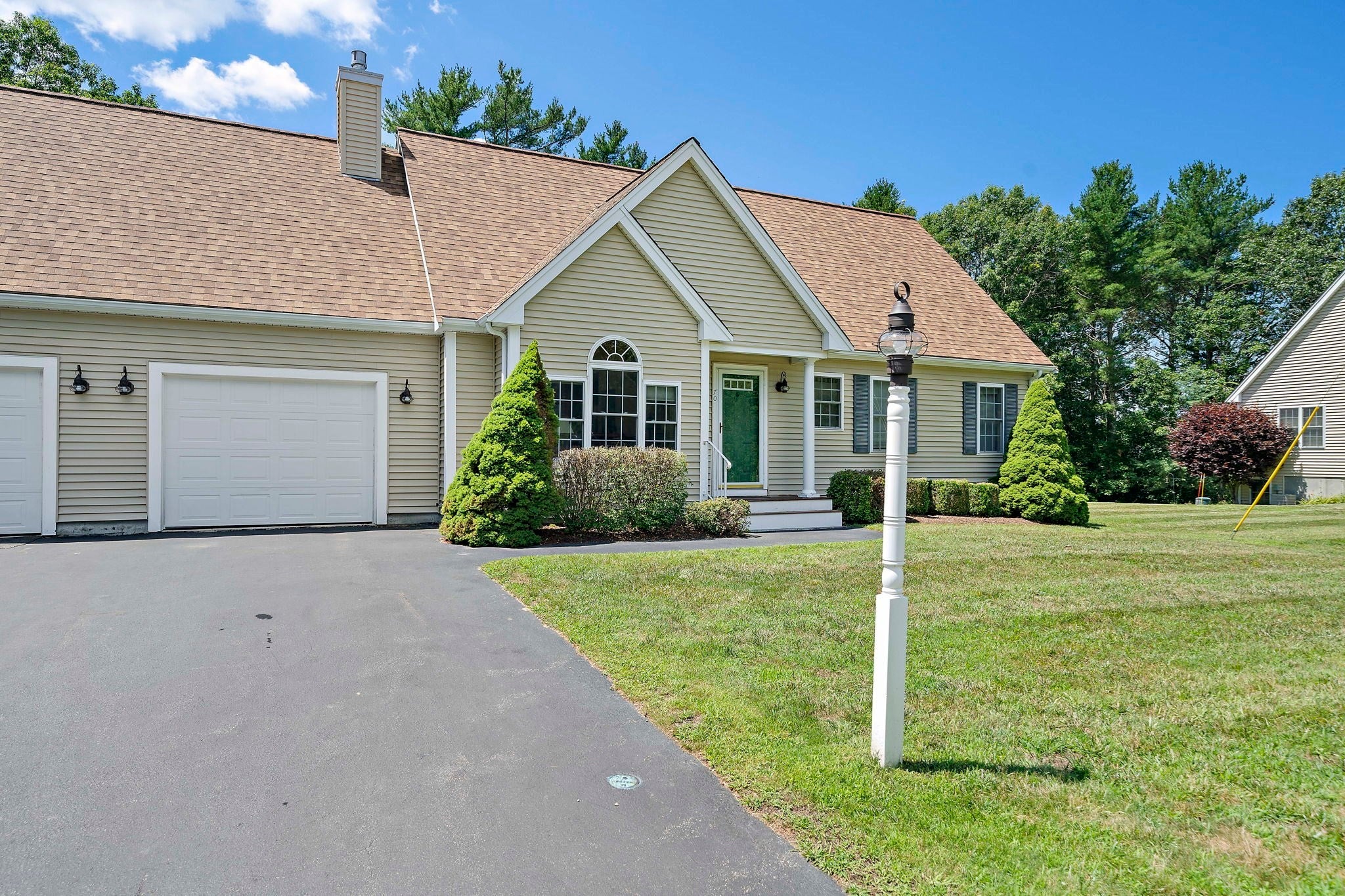 70 Papermill Rd 70