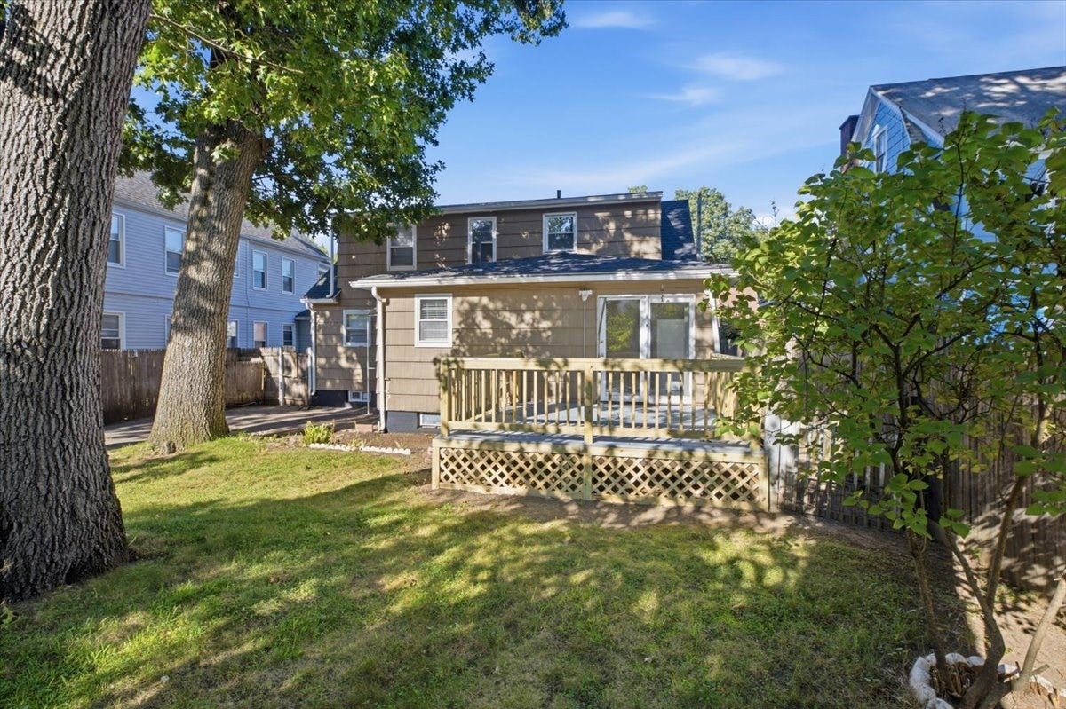 11-13 Palmyra St, Springfield, MA, 11-13 Palmyra St, Springfield, MA Photo #35