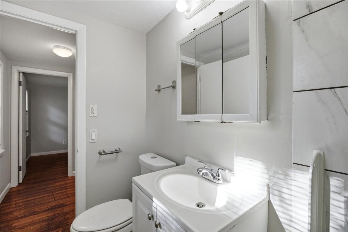 11-13 Palmyra St, Springfield, MA, 11-13 Palmyra St, Springfield, MA Photo #18