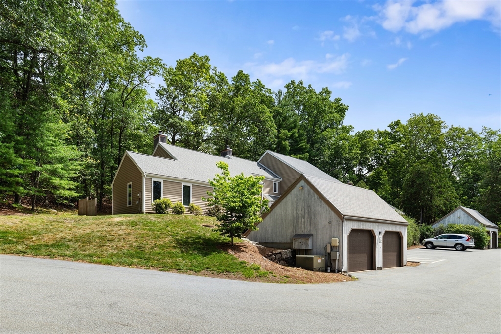 48 Fifer Ln 48