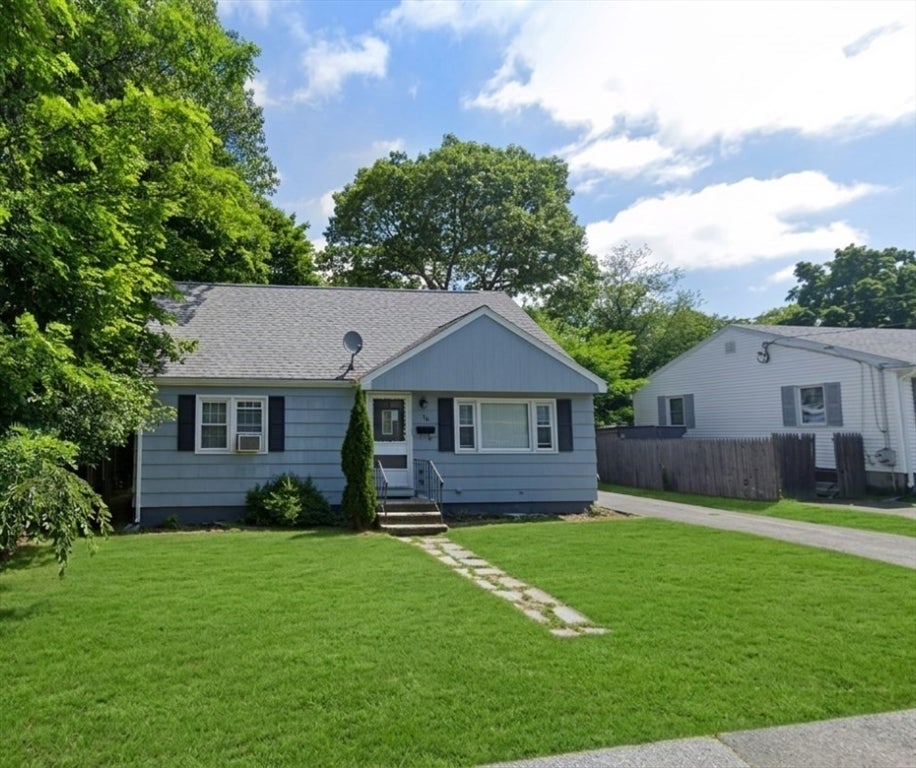 16 Longwood Avenue, Peabody MA 01960