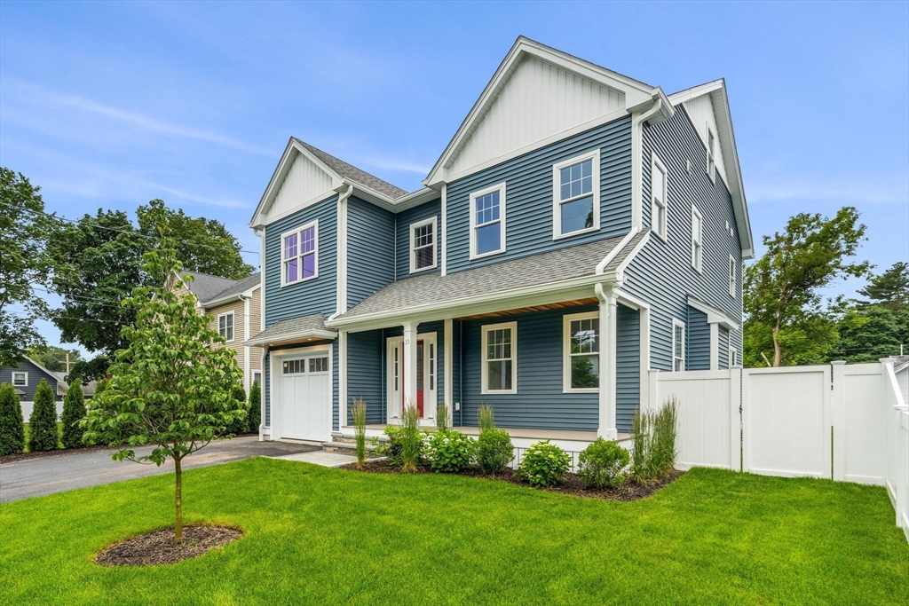 10 Whittier Rd