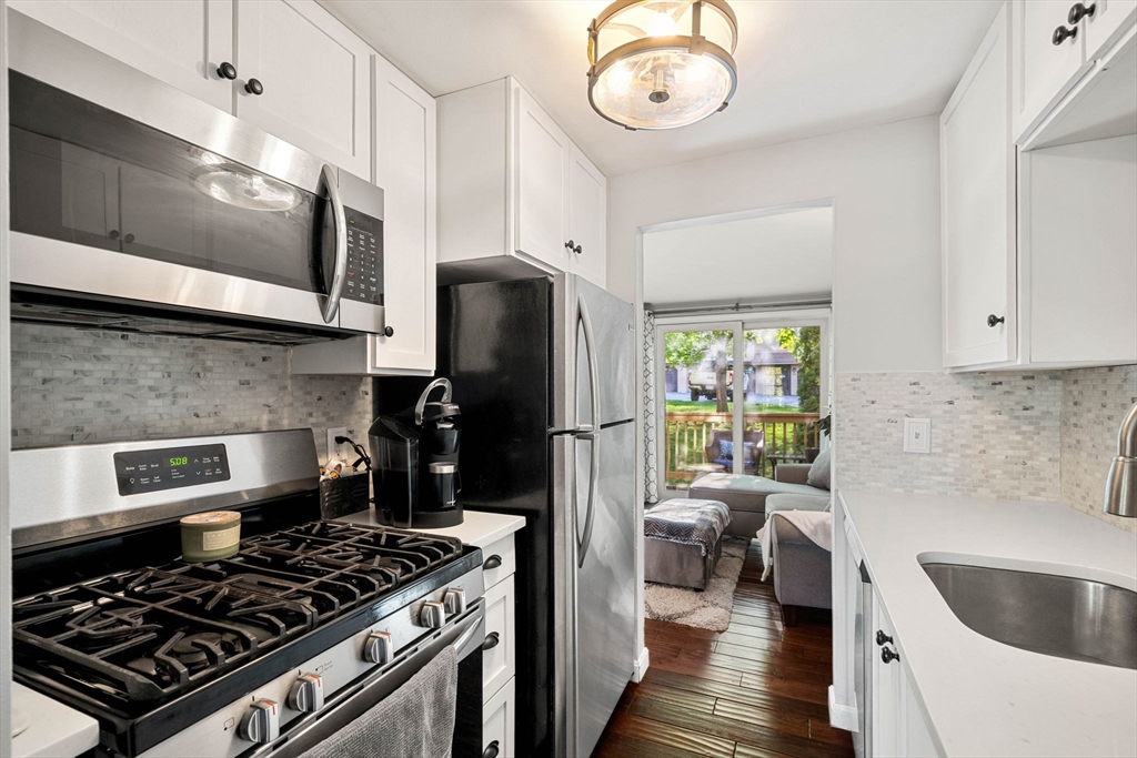 205 Morgan Dr #205, Haverhill, MA Photo #8