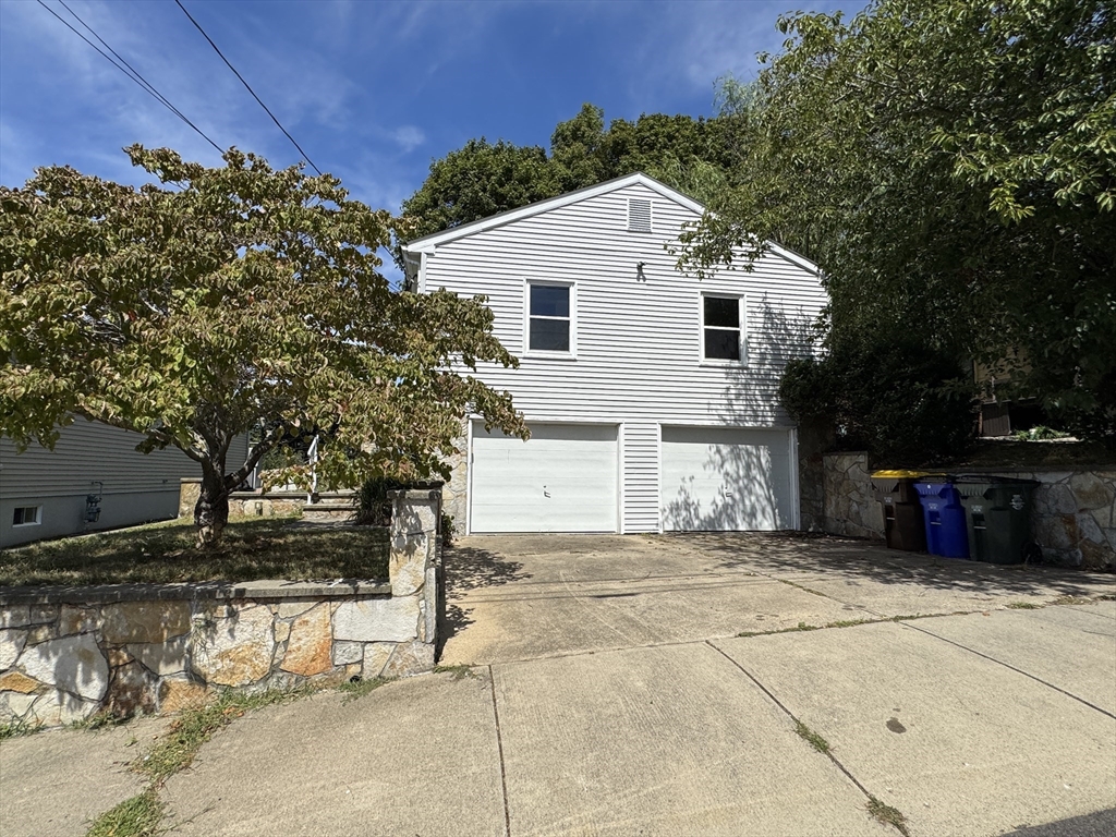 156 Bliss St