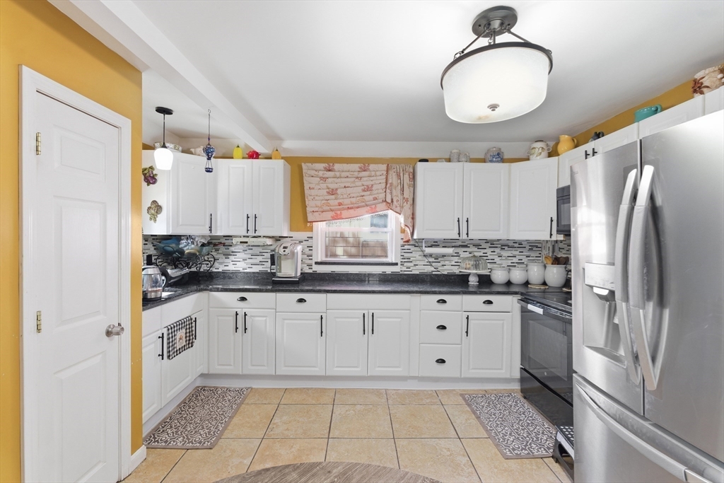 111 Adams St, Lynn, MA Photo #13