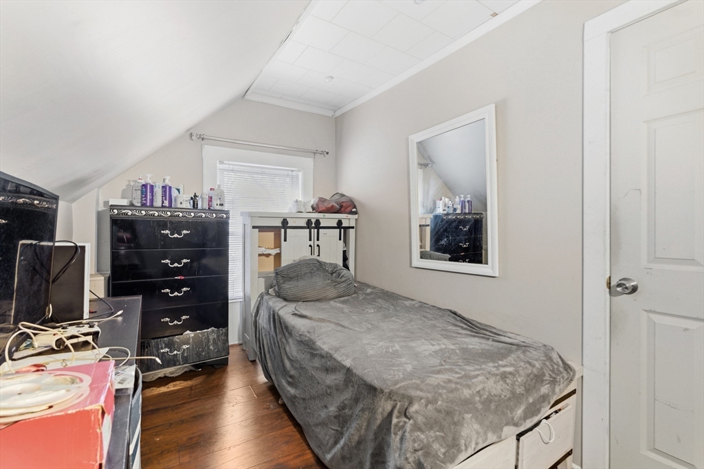 111 Adams St, Lynn, MA Photo #17