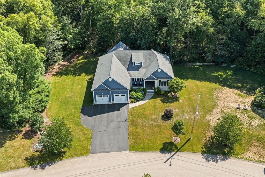 76 Avalon Dr