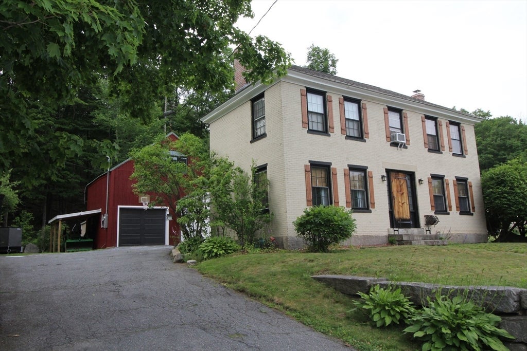 15 Chapel Street