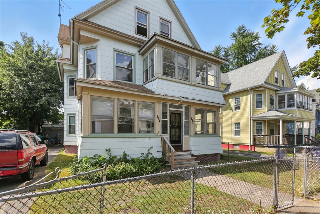 192-194 Westford Ave