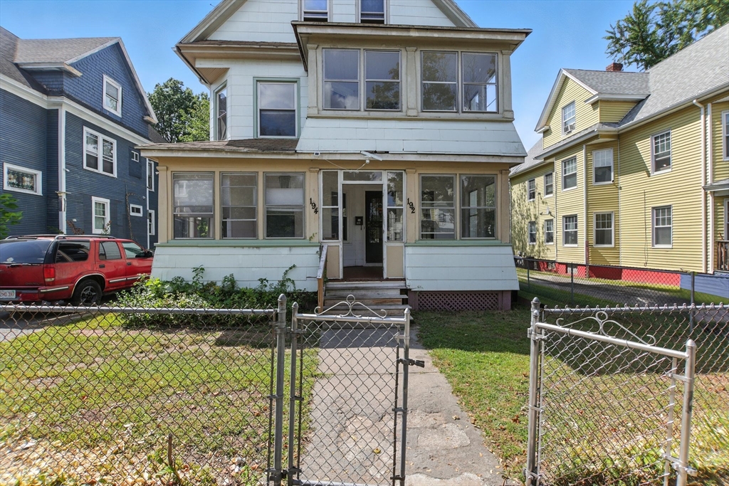 192-194 Westford Ave