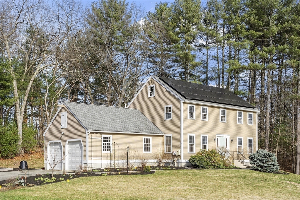 7 Little Bear Hill Road