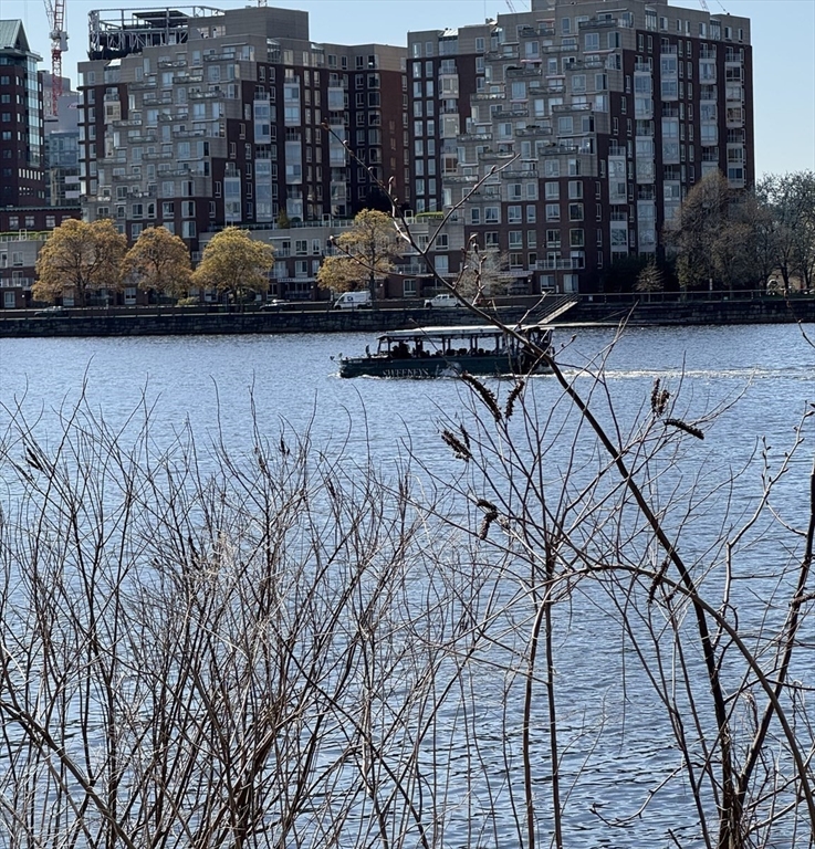 75-83 Cambridge Parkway E 802
