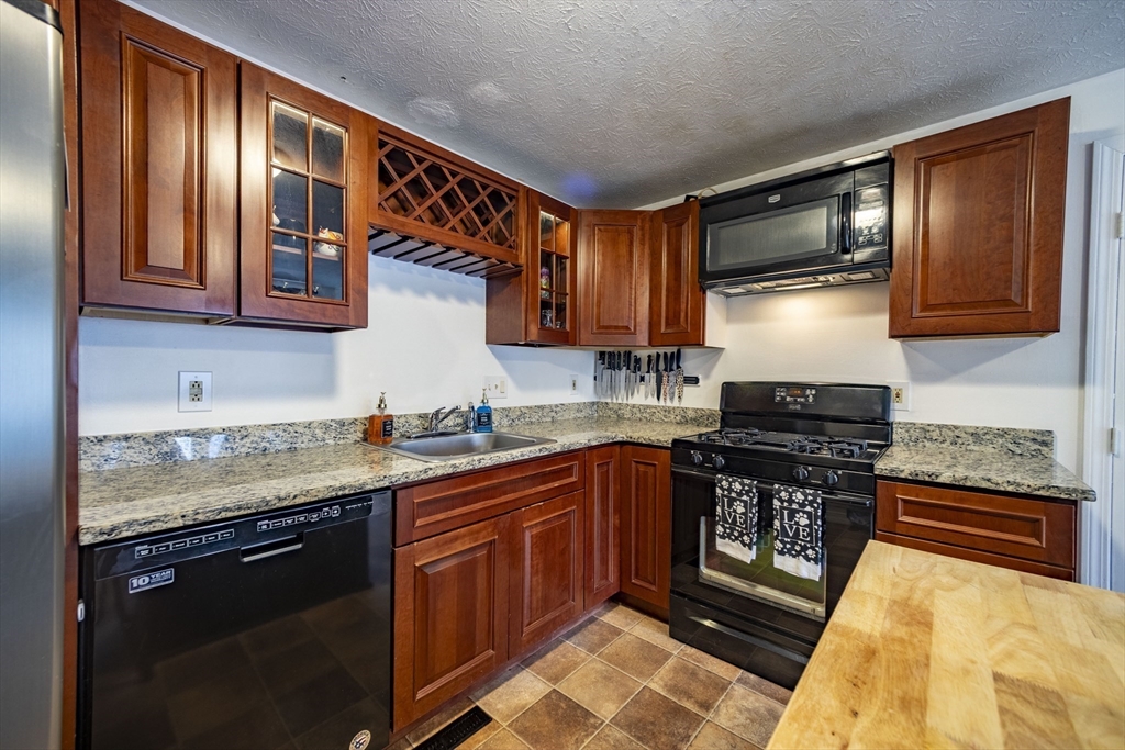 38 S Riverview St 38