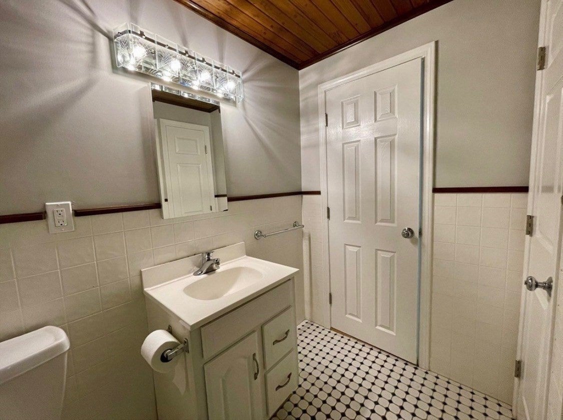 4 - 6 Willis Street, Framingham, MA Photo #16