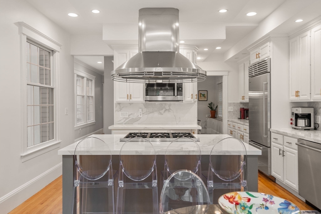 110 Avalon Rd