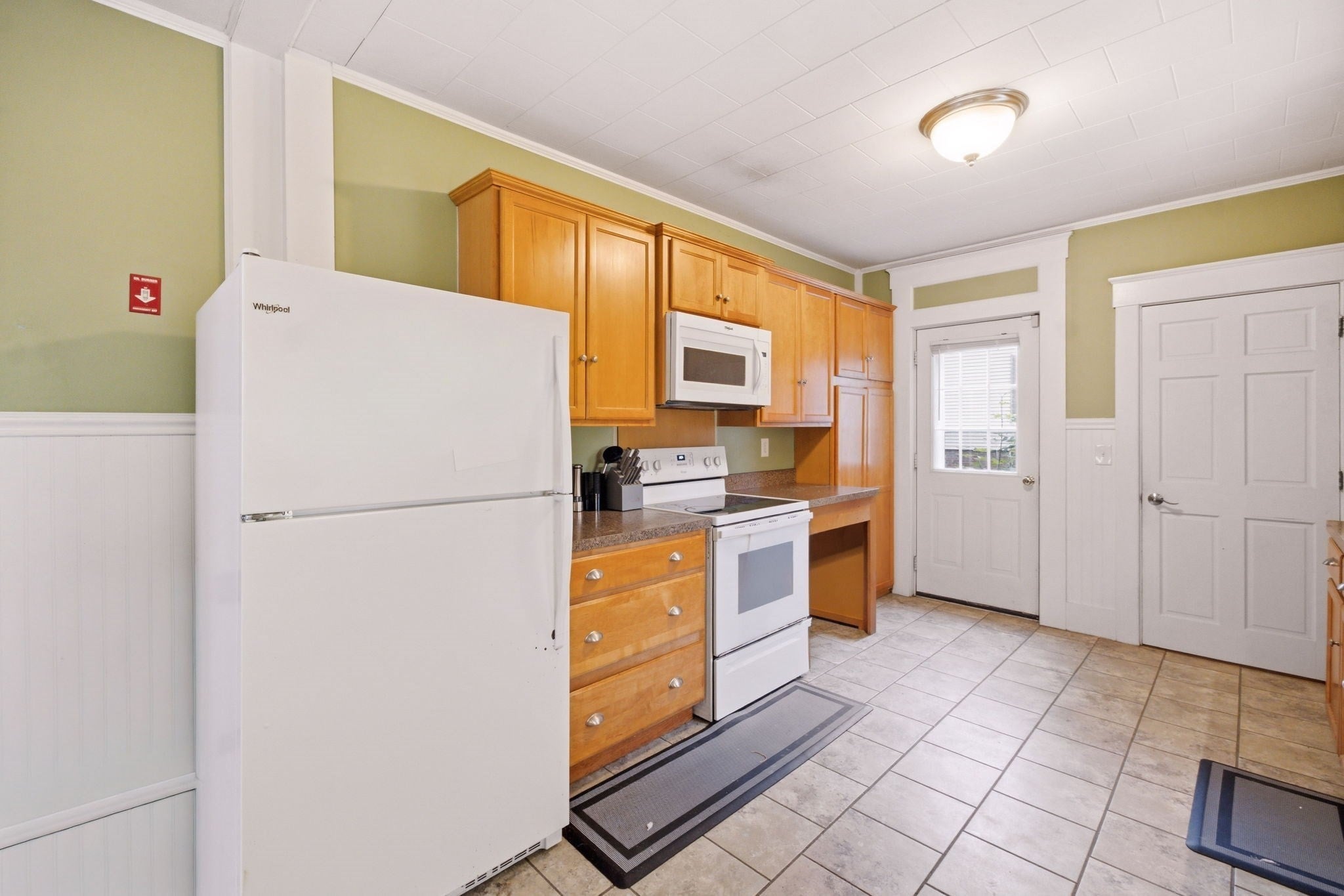 209 Green St, Gardner, MA Photo #17