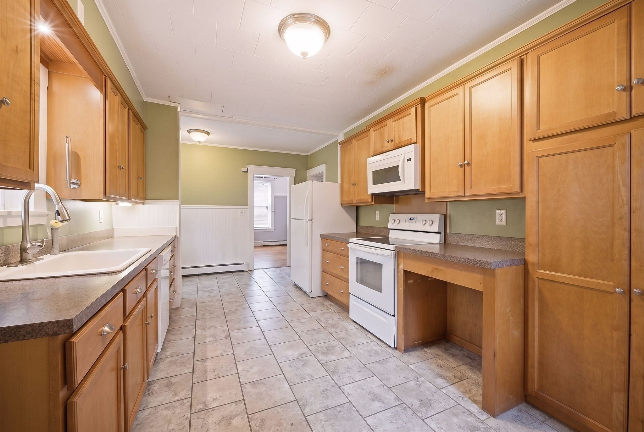 209 Green St, Gardner, MA Photo #13