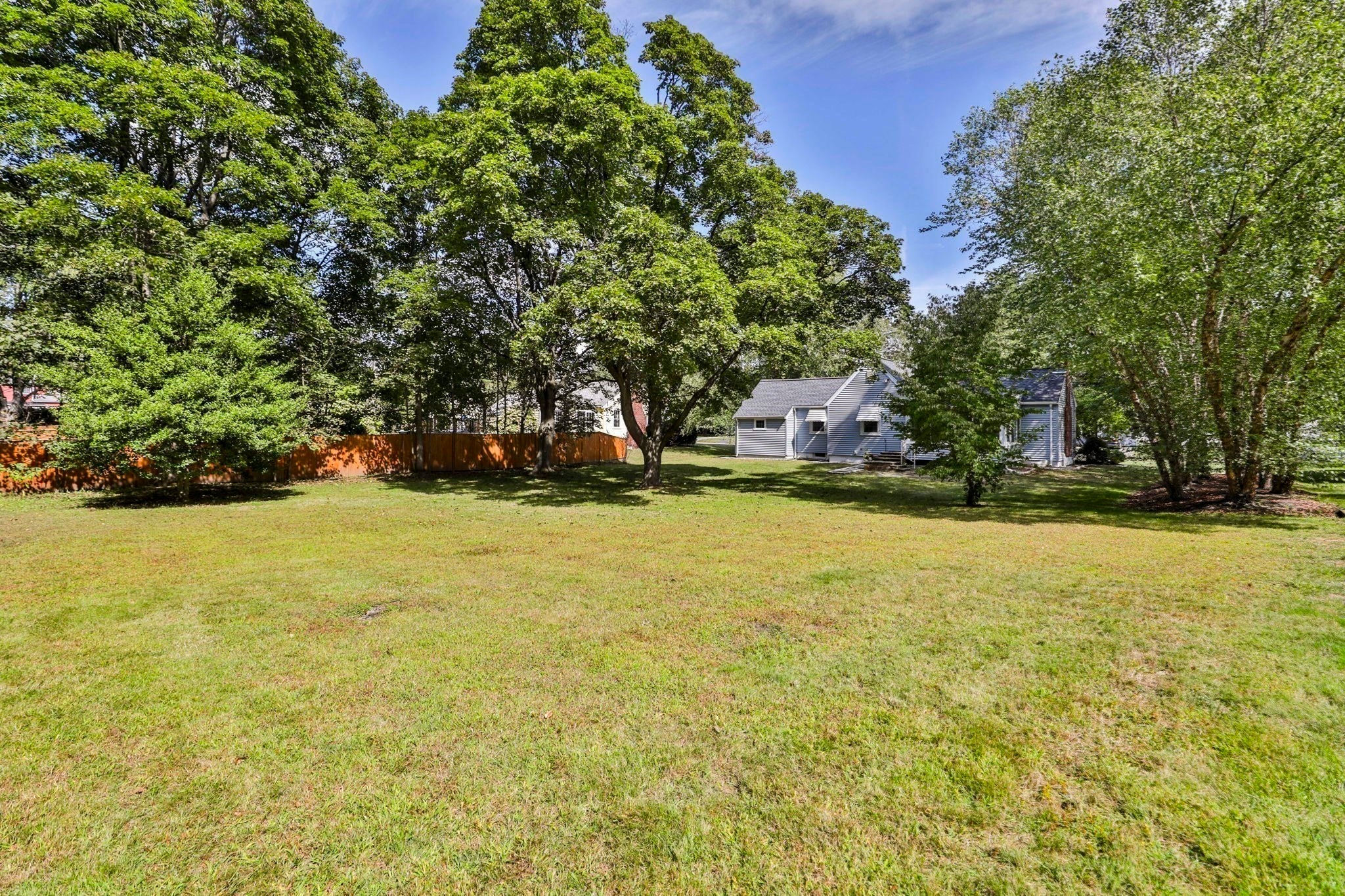 37 Mingo St