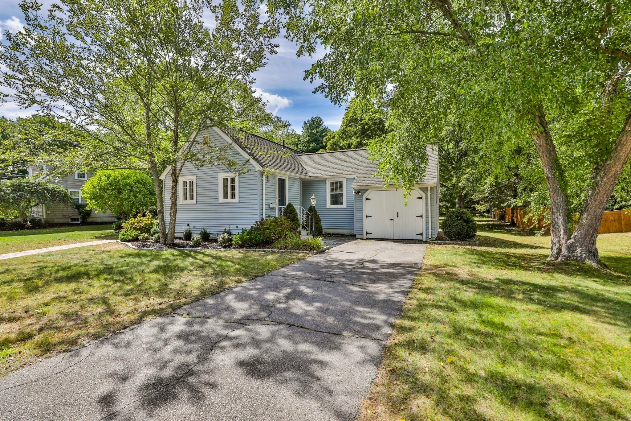 37 Mingo St
