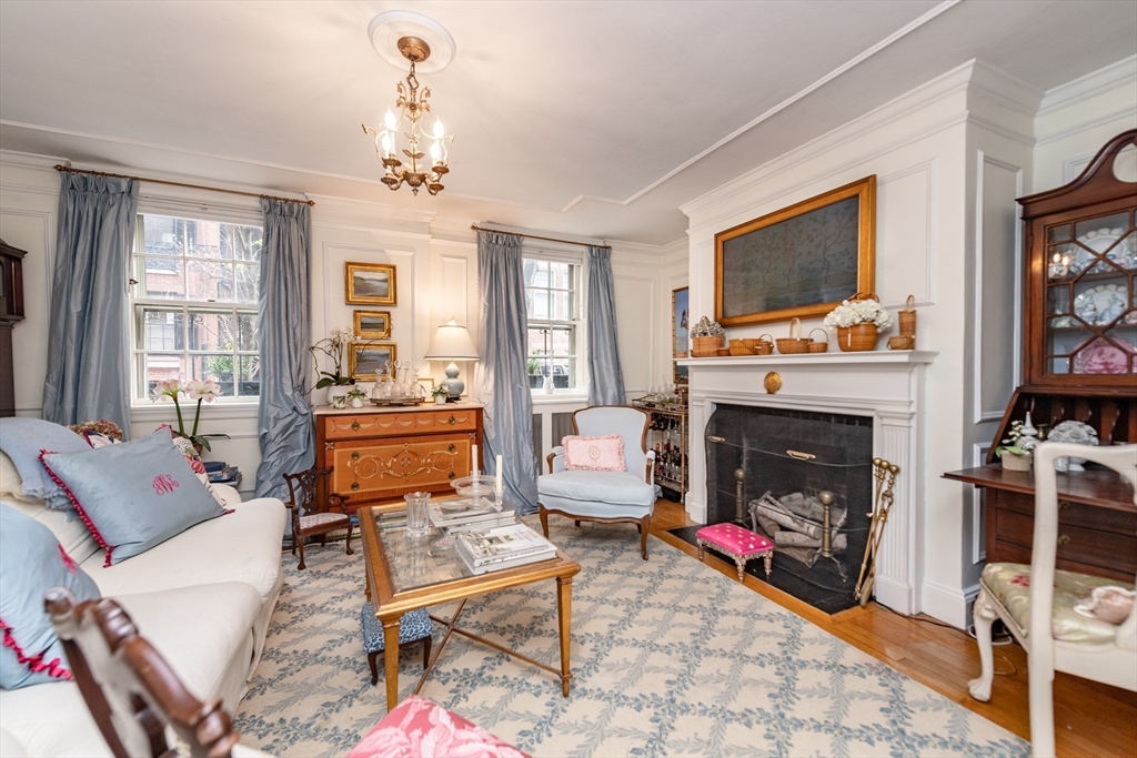 97 Mount Vernon St 3