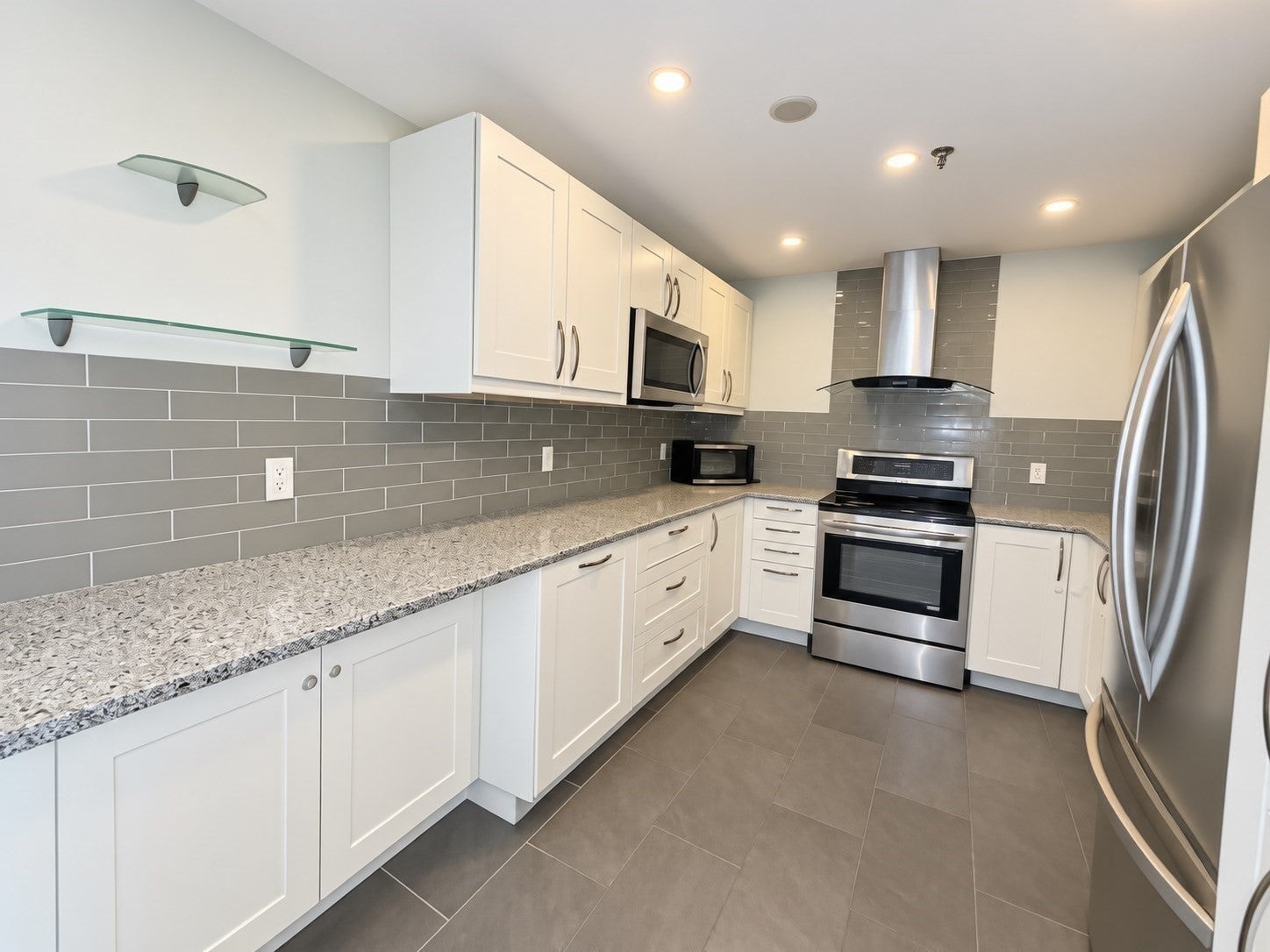 3920 Mystic Valley Parkway #322, Medford, MA, 3920 Mystic Valley Parkway #322, Medford, MA Photo #3
