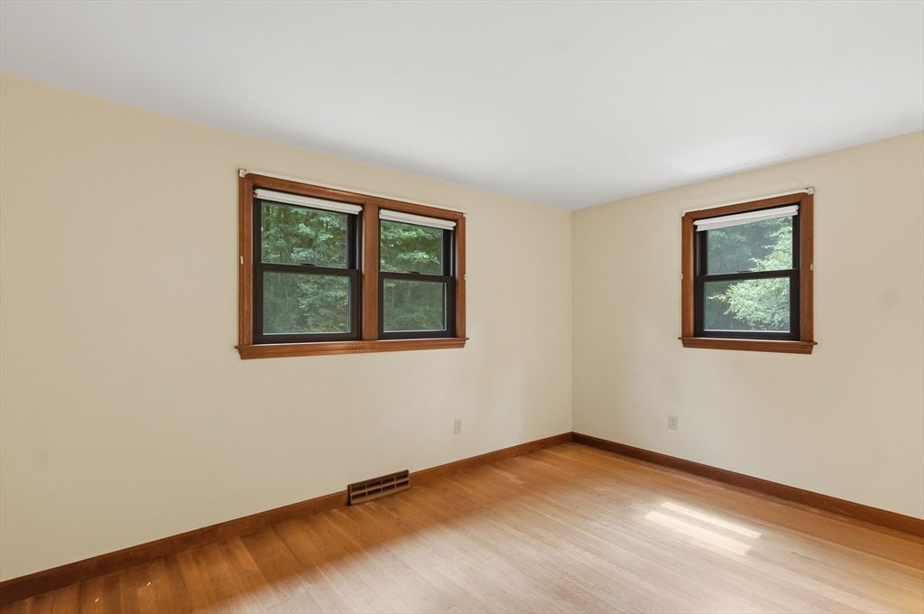 9 Conestoga Road, Chelmsford, MA, 9 Conestoga Road, Chelmsford, MA Photo #12