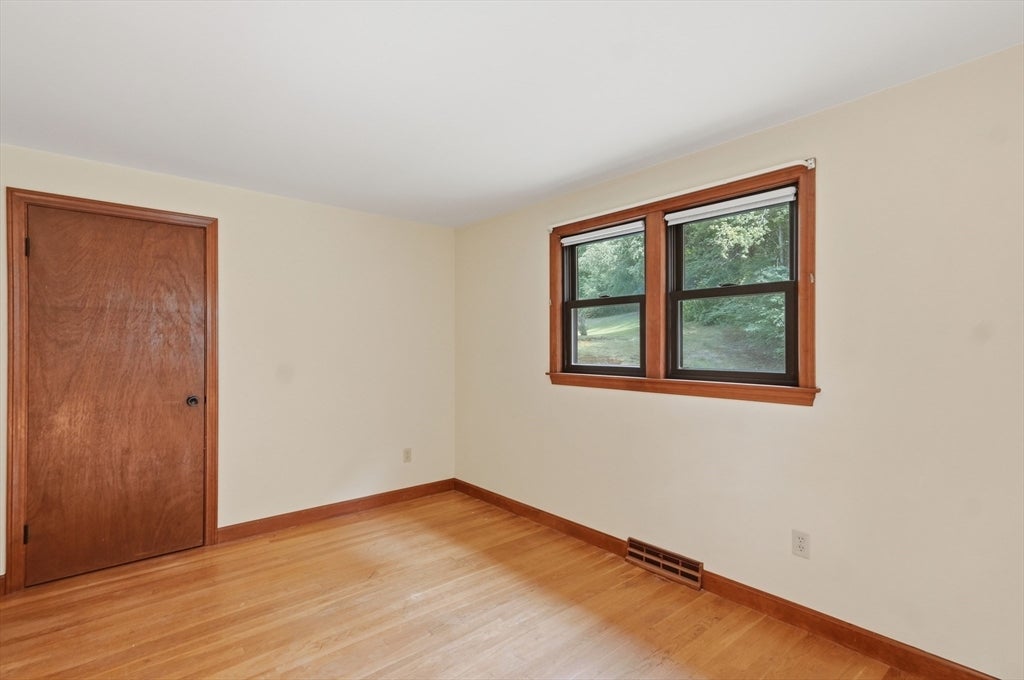 9 Conestoga Road, Chelmsford, MA, 9 Conestoga Road, Chelmsford, MA Photo #13