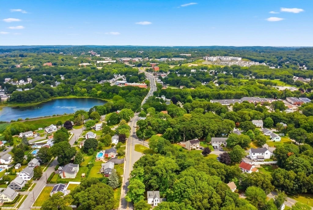 219 Montvale