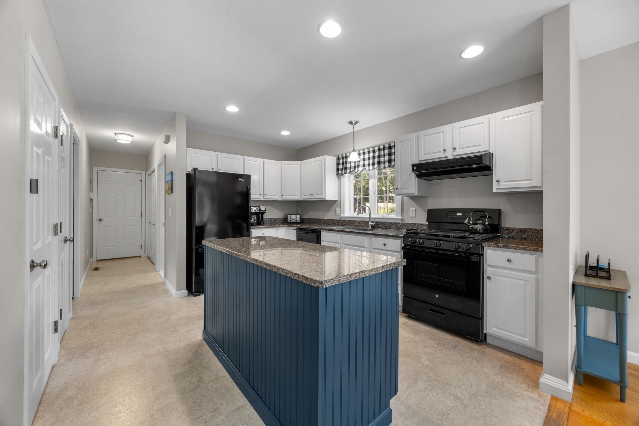 12 Coastal Ln, Barnstable, MA Photo #9