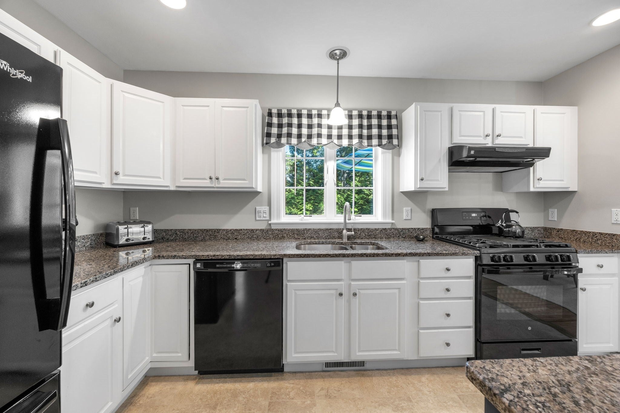 12 Coastal Ln, Barnstable, MA Photo #10