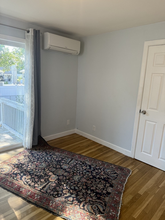 Waltham, Massachusetts 02451, United States, 4 Bedrooms Bedrooms, ,1 BathroomBathrooms,Residential,Active,176642