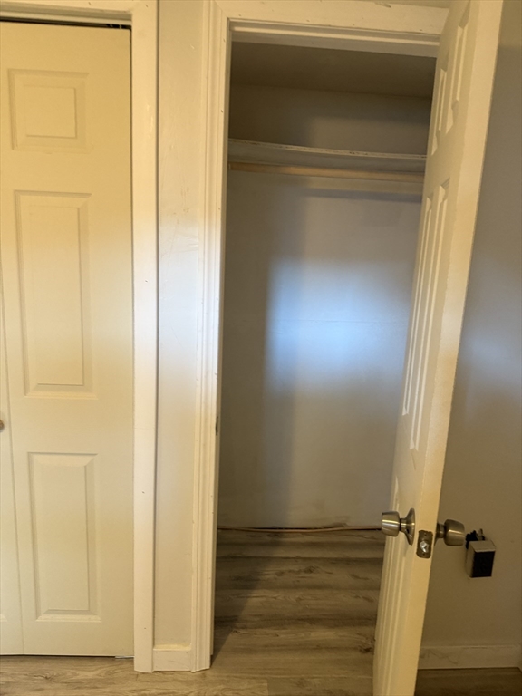 Waltham, Massachusetts 02451, United States, 4 Bedrooms Bedrooms, ,1 BathroomBathrooms,Residential,Active,176642