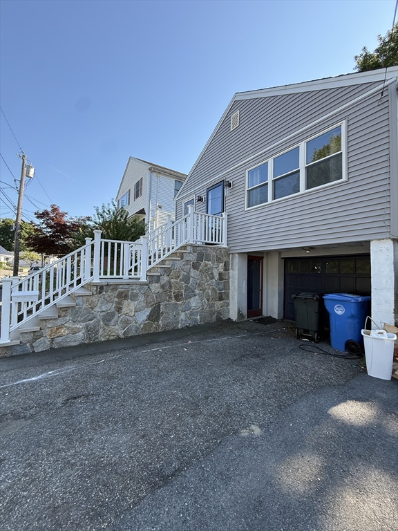 Waltham, Massachusetts 02451, United States, 4 Bedrooms Bedrooms, ,1 BathroomBathrooms,Residential,Active,176642