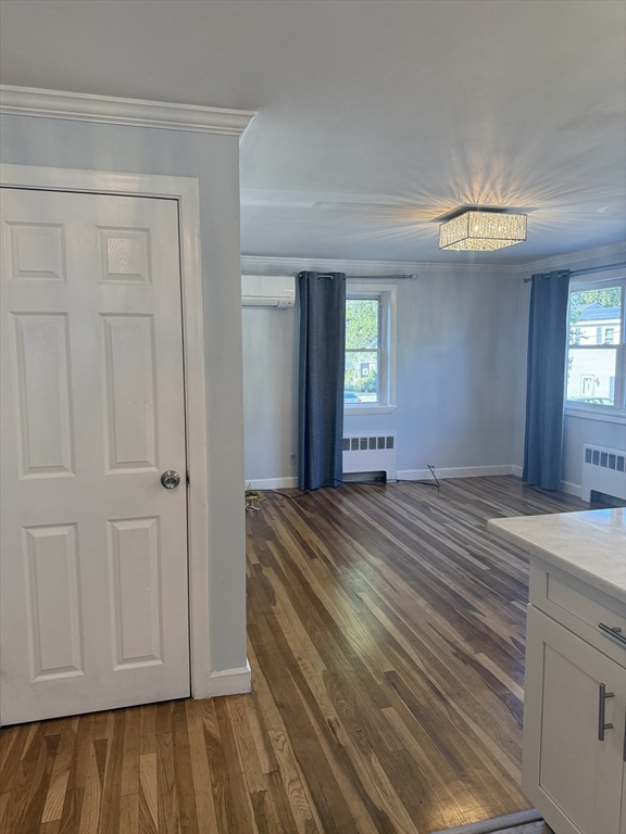 Waltham, Massachusetts 02451, United States, 4 Bedrooms Bedrooms, ,1 BathroomBathrooms,Residential,Active,176642