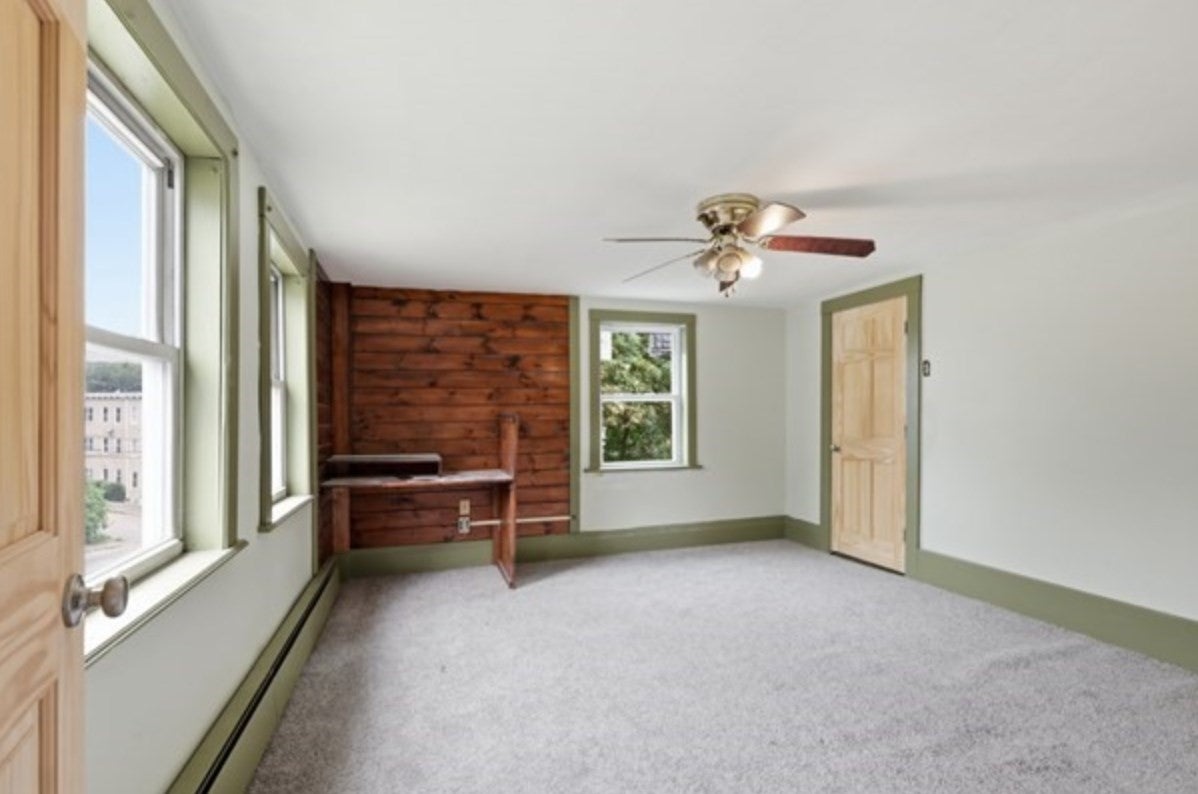 50 South St, Fitchburg, MA Photo #10