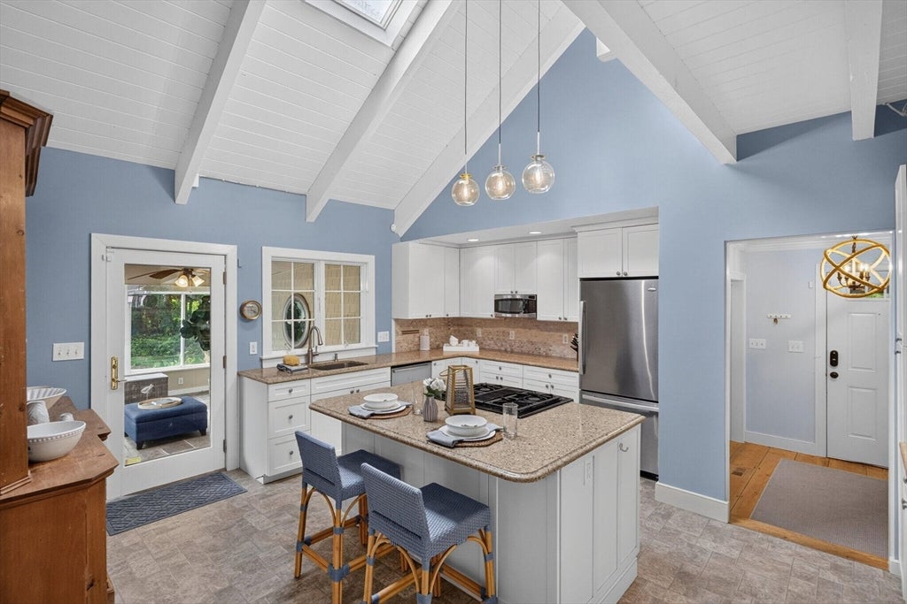 74 Doane Rd, Harwich, MA, 74 Doane Rd, Harwich, MA Photo #5