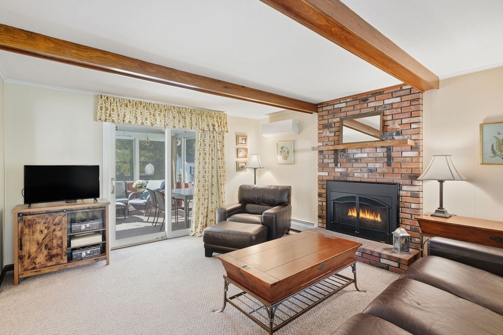 3 Sawmill Dr