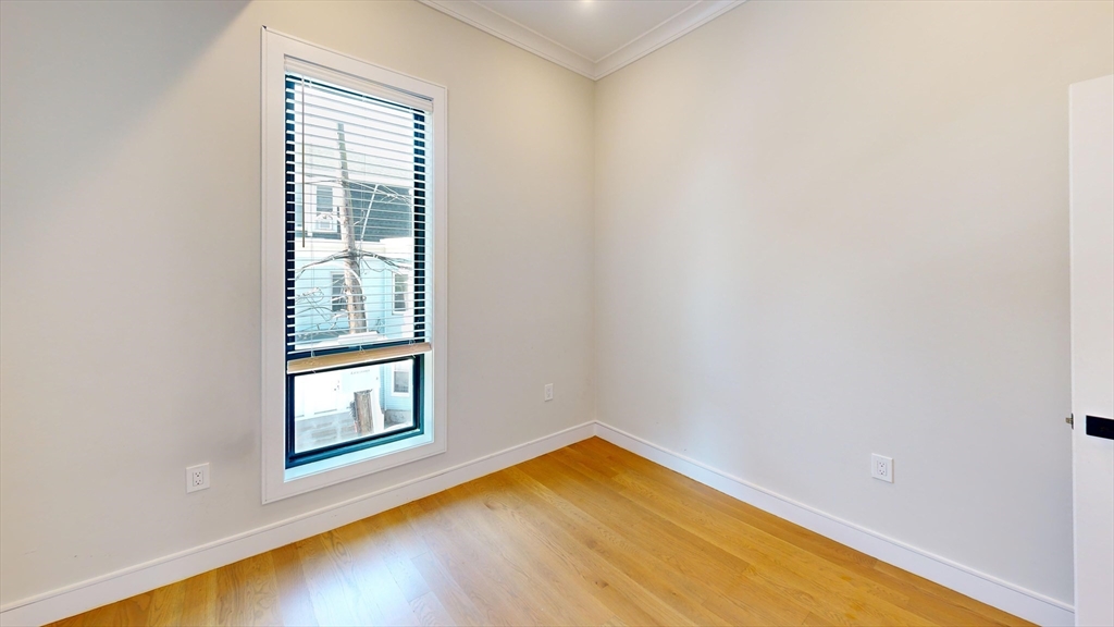 16-18 Highgate St. 202