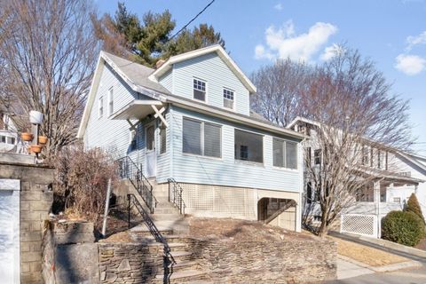 Photo of 58 Alpine St, Arlington, MA 02474 (MLS # 73472377)