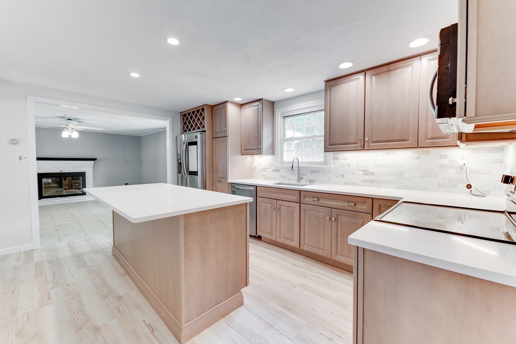 24 Mcandrew Rd